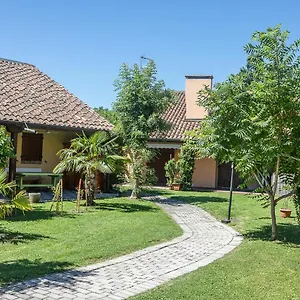appartamenti-del-nibbio.hotelinveneto.com/